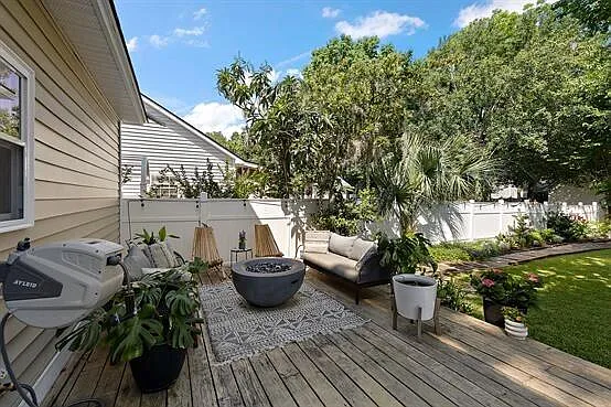 2448 Fulford Ct — Photo 20