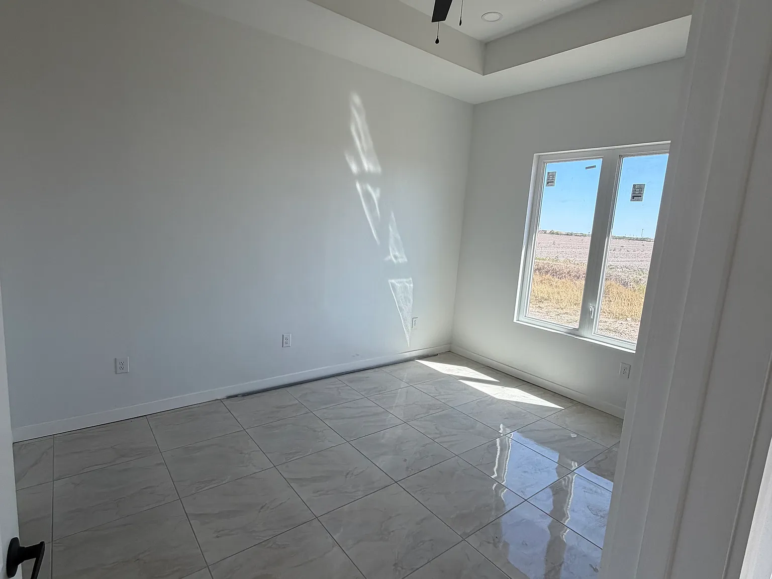 3 bed, 1440 sqft, $1,500 — Photo 3