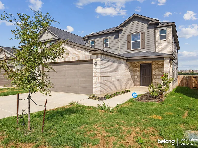 4806 Ocean Wave — Photo 1