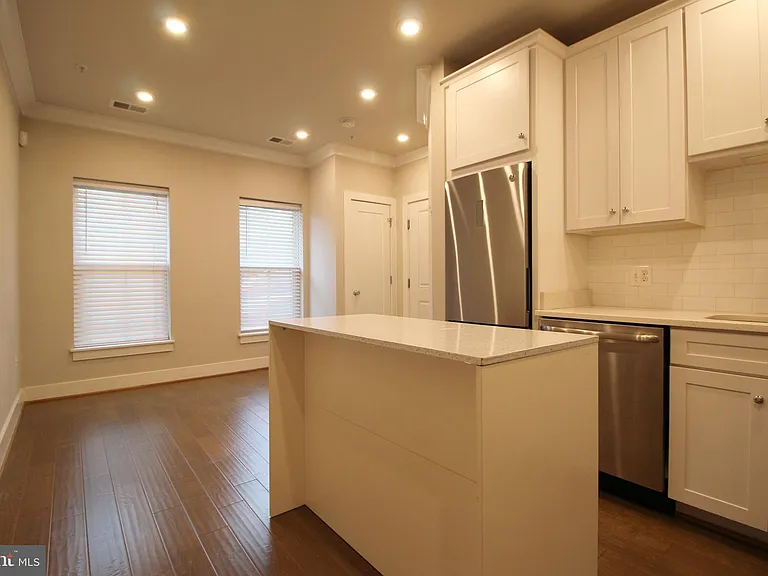 7213 Georgia Ave NW #10-A — Photo 12