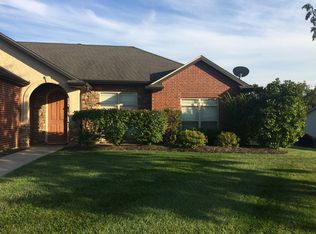 5302 Tiptree Ct, Columbia, MO 65203