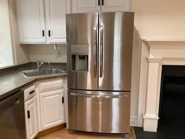 322 Mill St #204 — Photo 8