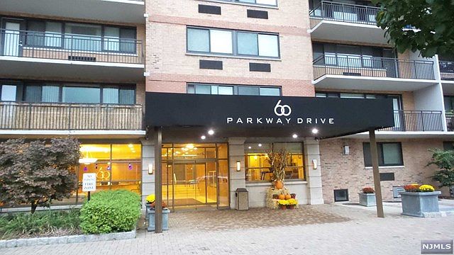 1st image of 60 Parkway Dr E APT 12D