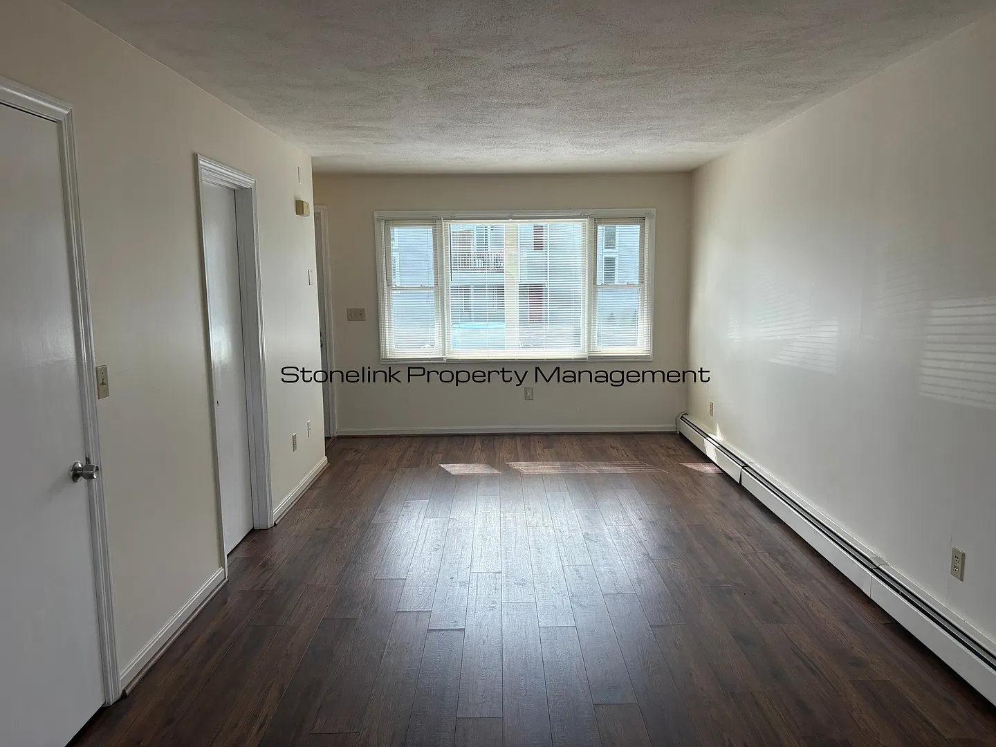 10 East Street — Photo 1