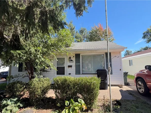 122 Fairlawn Ave, Elyria, OH 44035