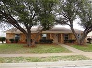 4611 Summit Dr, Wichita Falls, TX 76310
