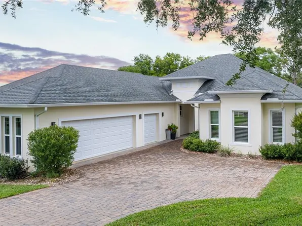 5090 Greens Dr, Lady Lake, FL 32159