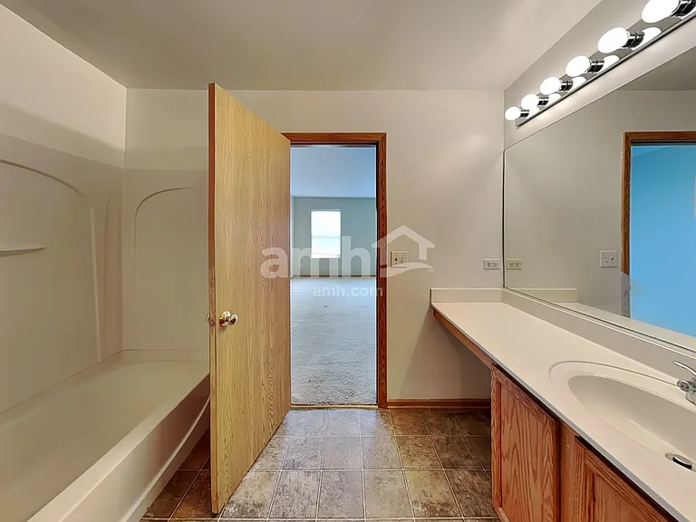 14420 General Dr — Photo 16
