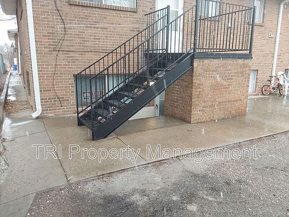 2nd image of 824 30th Avenue Pl #4