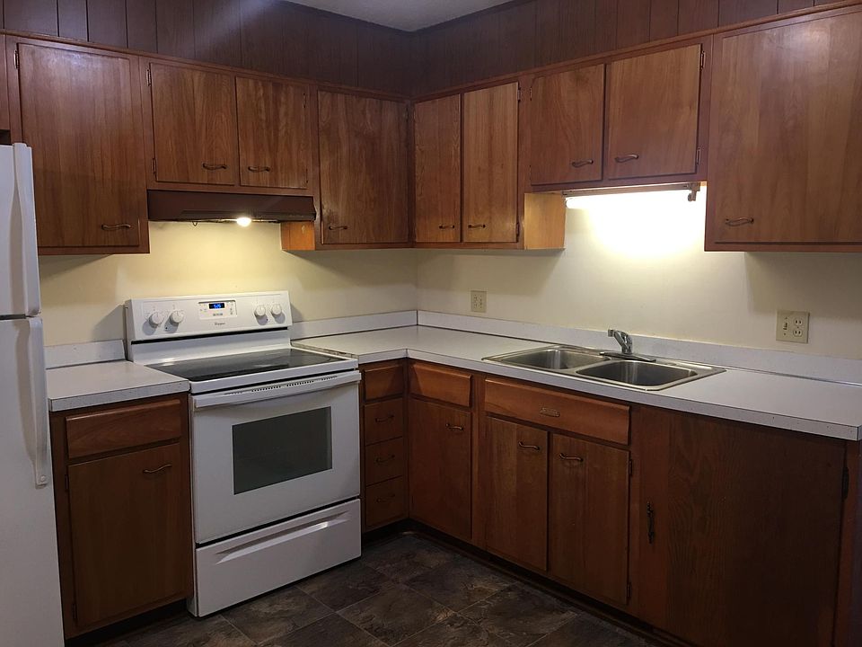 1st image of 214 Park Ave APT 7