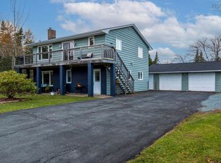 160 Dyke Rd, Cow Bay, NS B3G 1K2