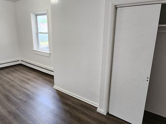 5th image of 149 N High St #1F