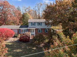 364 Seanor Church Rd, New Stanton, PA 15672