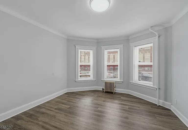 489 E 22nd St #1 — Photo 10