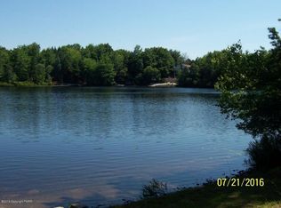 183 Saw Mill Rd, Long Pond, PA 18334