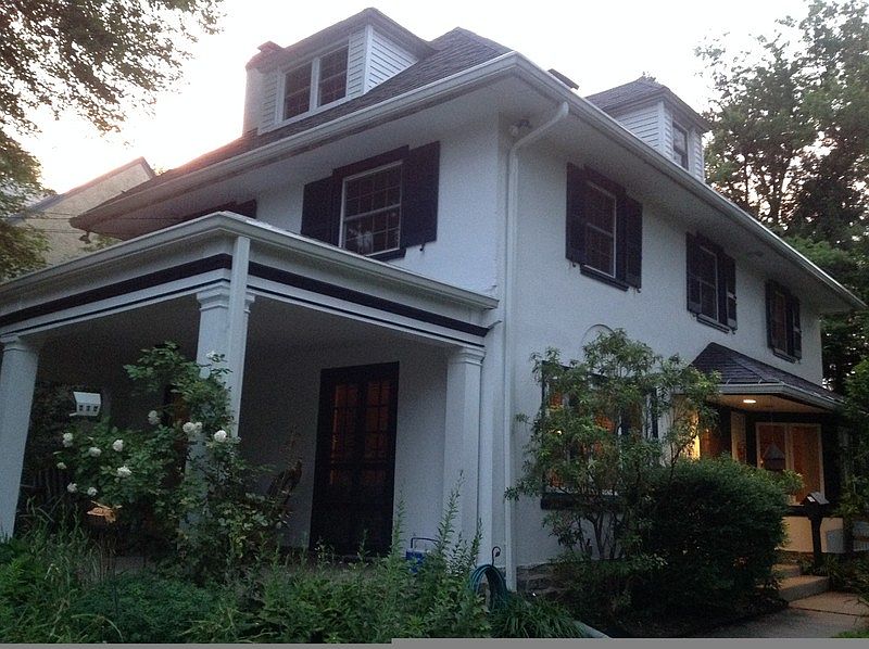 Dutch Colonial Front : Tree Lined Street