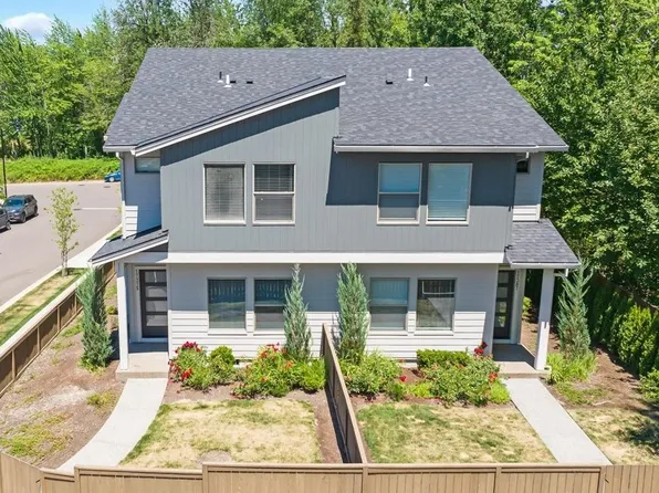 17375 SE Cuyahoga Way, Happy Valley, OR 97089