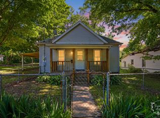 714 W South 9th St, Shelbyville, IL 62565