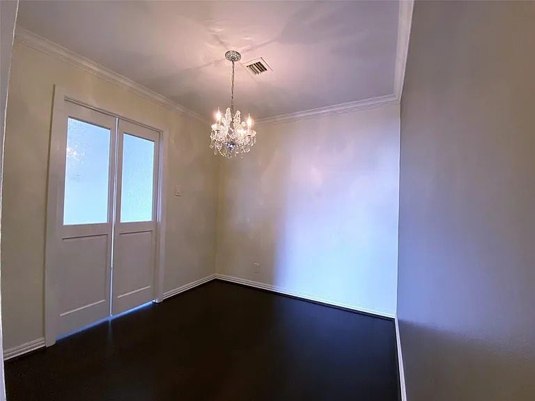 49 Briar Hollow Ln #1401 — Photo 6