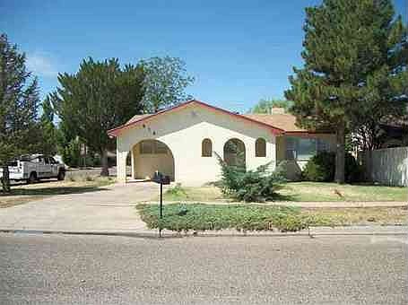 1st image of 916 S Dallas Ave