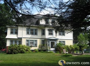 129 Trafton Rd, Springfield, MA 01108