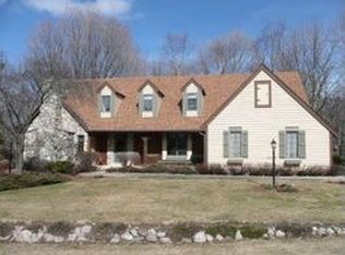 4466 Trillium Ln, Slinger, WI 53086