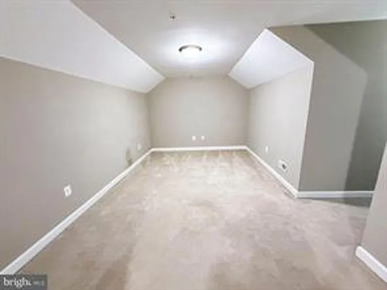 12 Charles Overlook Ln — Photo 19