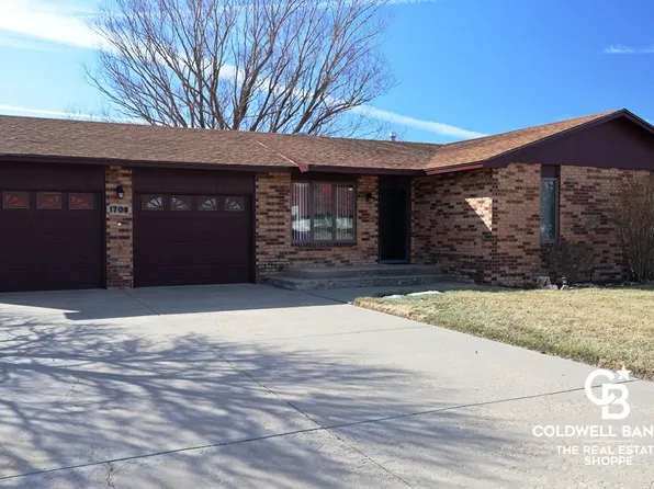 1708 E Labrador Blvd, Garden City, KS 67846