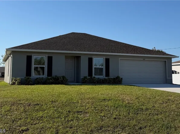 1034 NE 40th Terrace Cpe, Coral, FL 33909