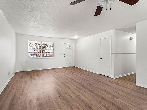 4th image of 106 Henry Little Cir