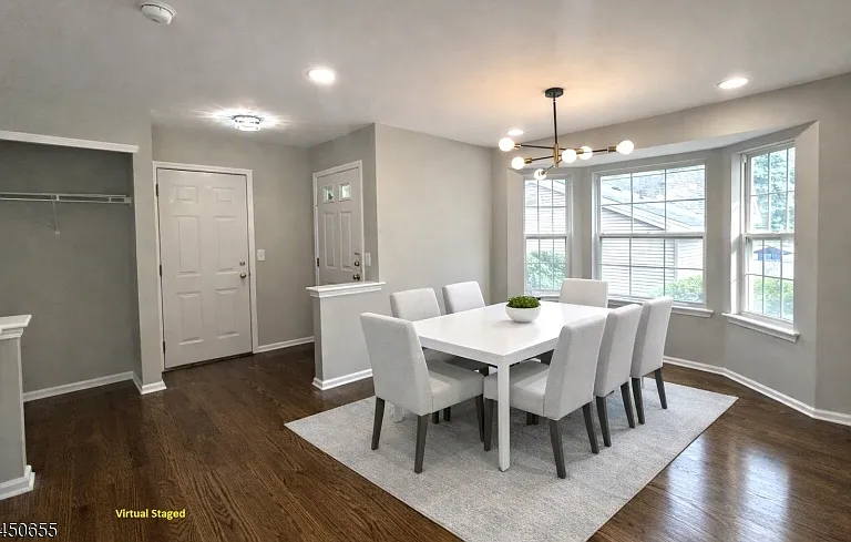2501 Vantage Ct — Photo 5