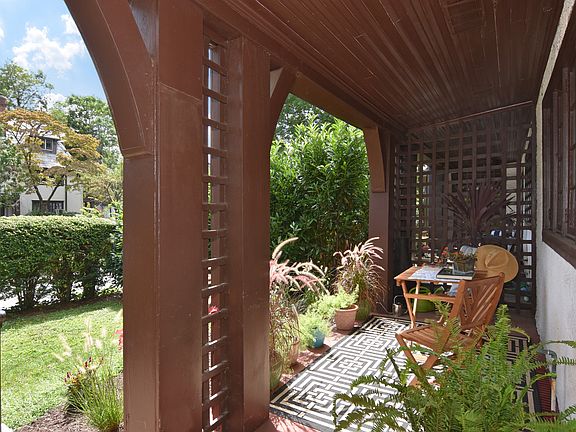 4th image of 2 Bolton Gdns