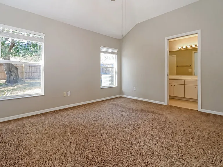 6923 Summer Harbor Ln — Photo 11