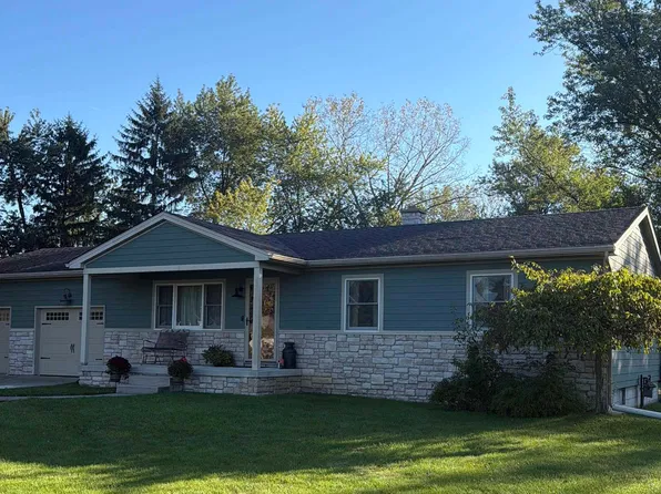 7460 Jackman Rd, Temperance, MI 48182