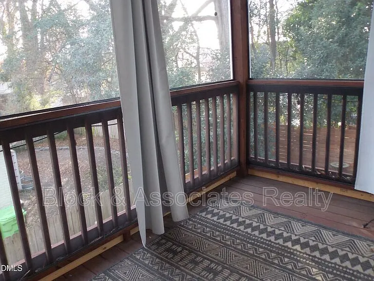 202 Lincoln Ct — Photo 27