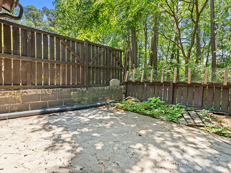 4249 Lake Ridge Dr #5-B-1 — Photo 10