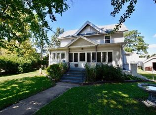 111 W Pershing St, Morton, IL 61550