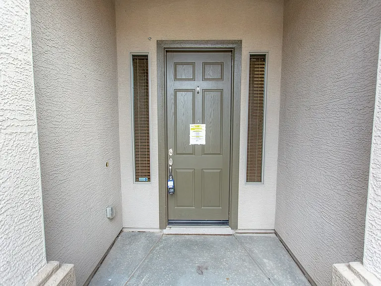 16344 N 182nd Ln — Photo 5