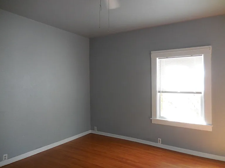 301 Santa Clara Ave — Photo 7