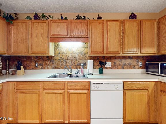4th image of 6740 NEWGATE Circle E