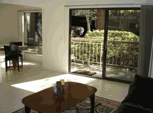 340 N Civic Dr APT 101, Walnut Creek, CA 94596