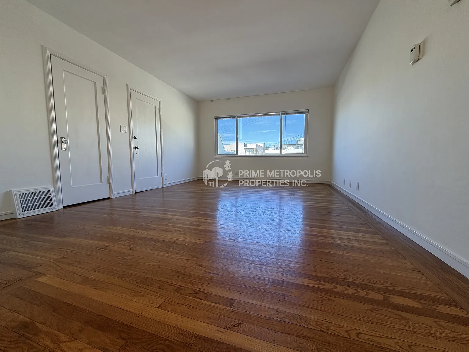 605 Hillsborough St. Oakland CA 94606 HHL - 1 — Photo 2
