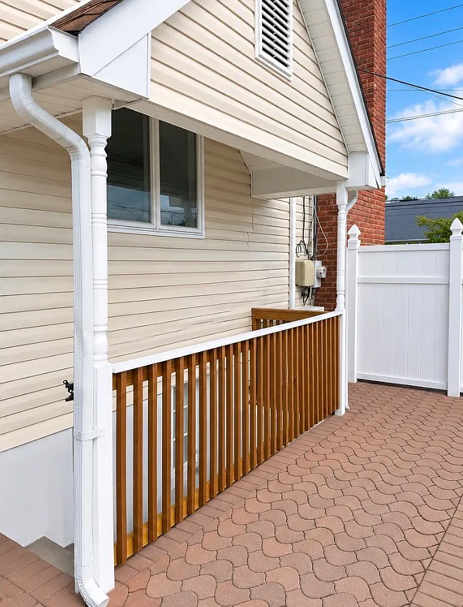 1 bed, 1200 sqft, $2,000 — Photo 2