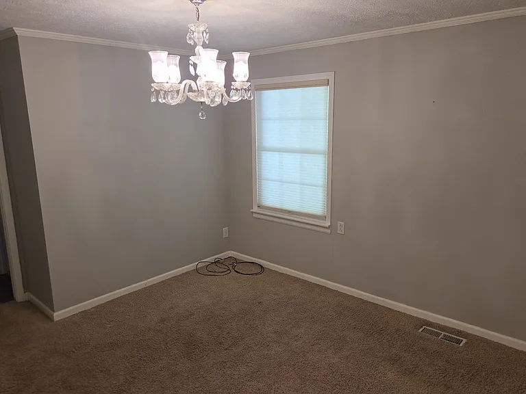 4410 Cold Springs Rd — Photo 4