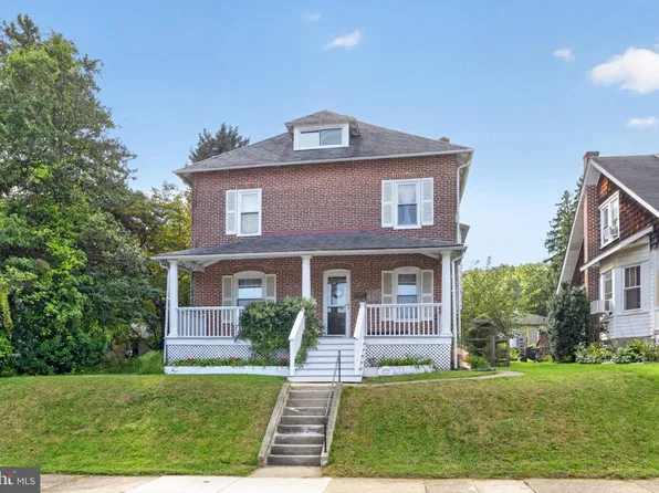 1010 Stirling St, Coatesville, PA 19320