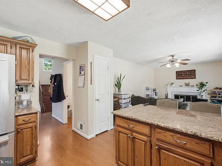4020 Blue Slate Dr — Photo 12