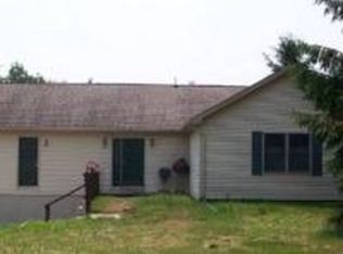 9292 Townley Rd, Fenton, MI 48430