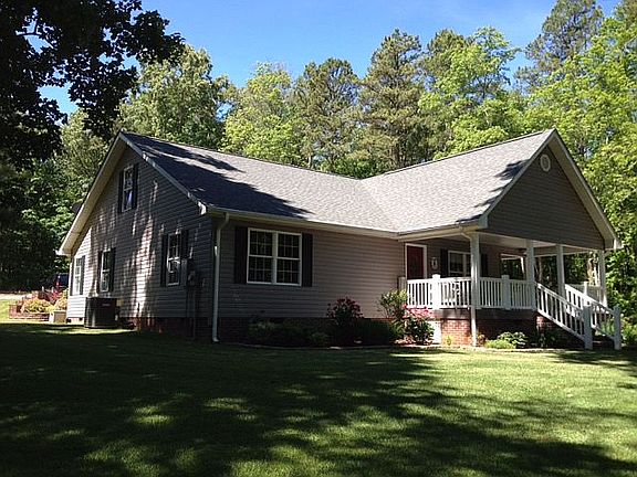 2nd image of 778 Lakefront Dr