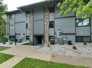 1731 Gascony Parc Dr #1731, Lake Saint Louis, MO