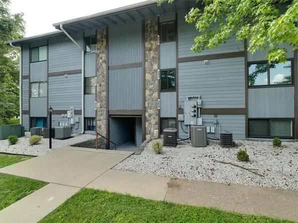 1731 Gascony Parc Dr #1731, Lake Saint Louis, MO 63367